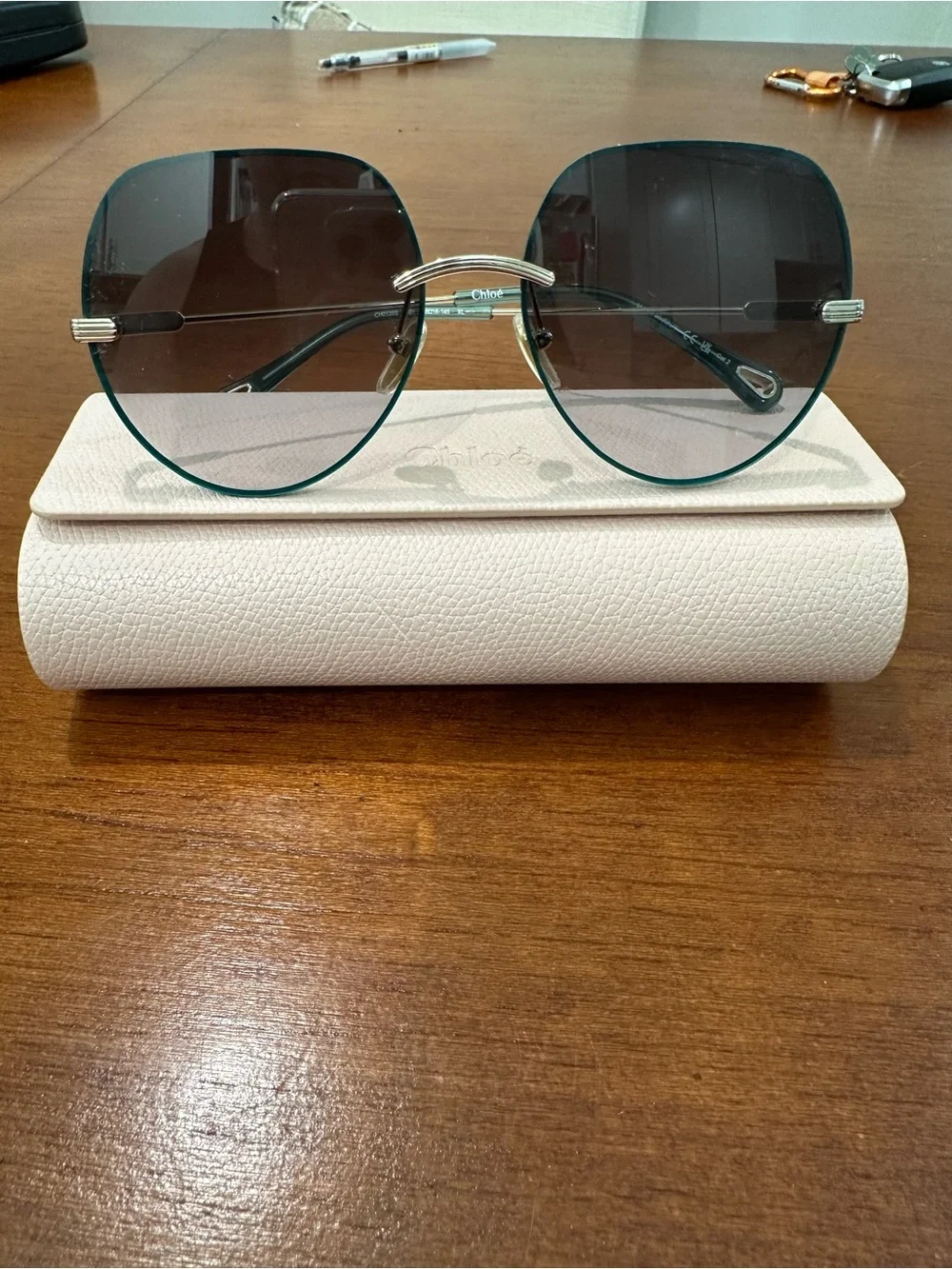 Women's Oversized Square Sunglasses in Blue Gradient